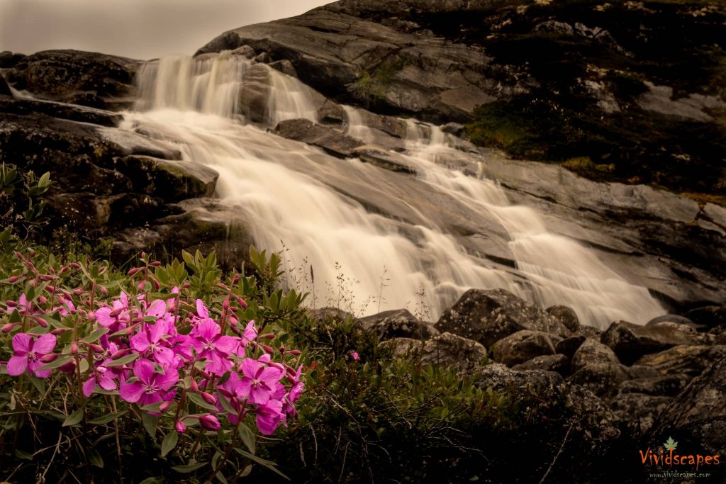 Eqalunnguup kuua waterfall