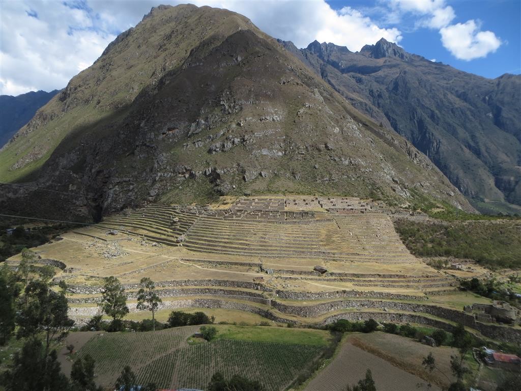 After lunch we visit some more Inca sites along the trail