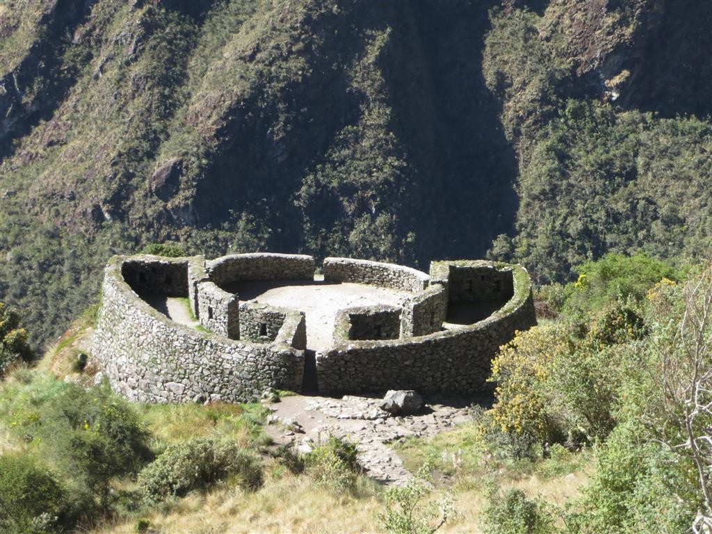 Inca watch tower site of Runcuraccay