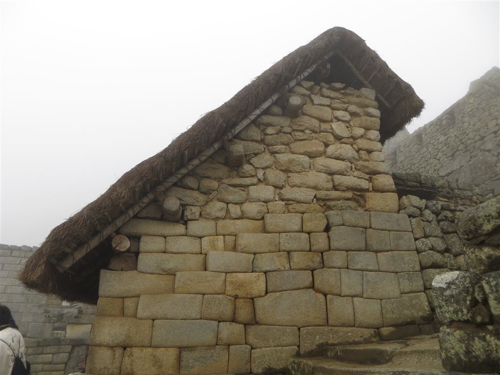 Some of the re-constructed roofs to give an idea of how the Incans had it
