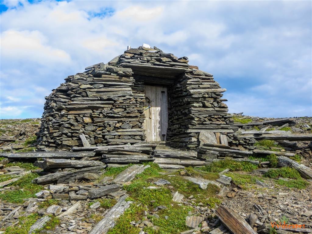 Olavsbu stone hut