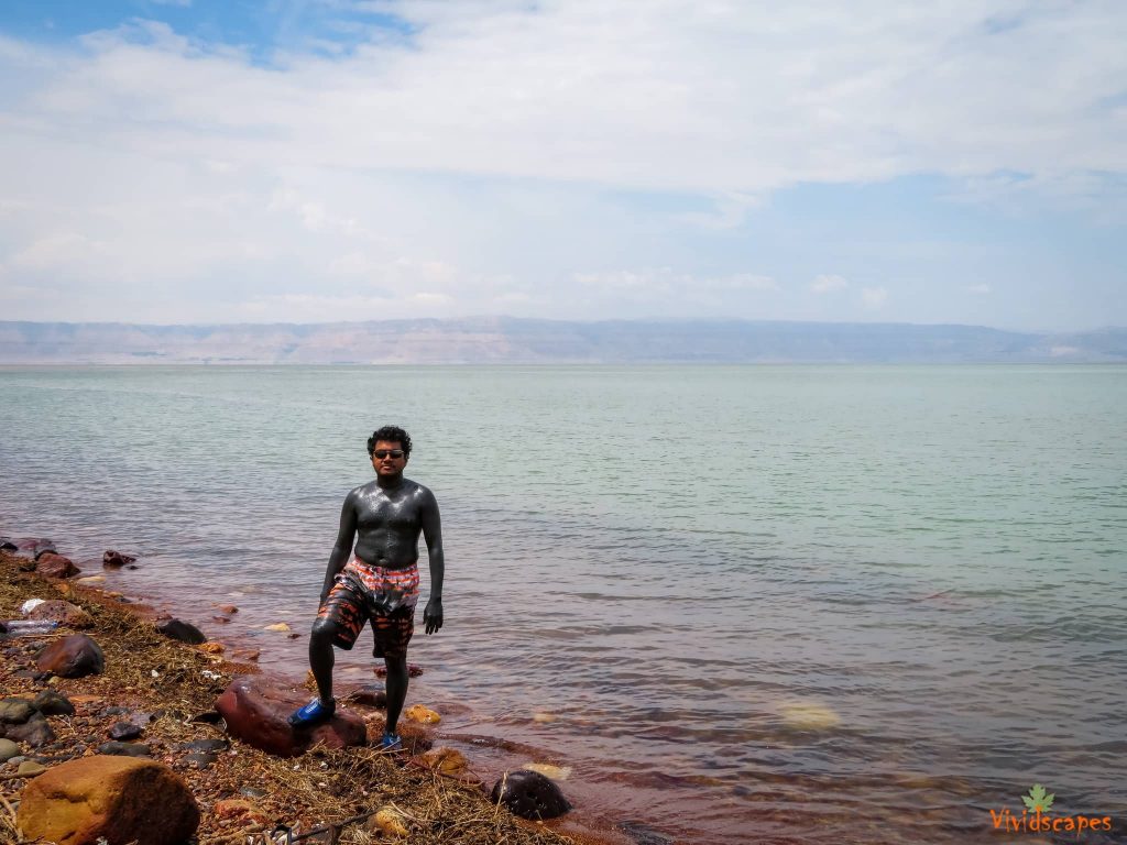 Dead sea mud treatment