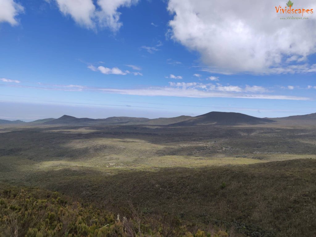 Spectacular vistas enroute Mti Mkubwa to Shira 1 Camp