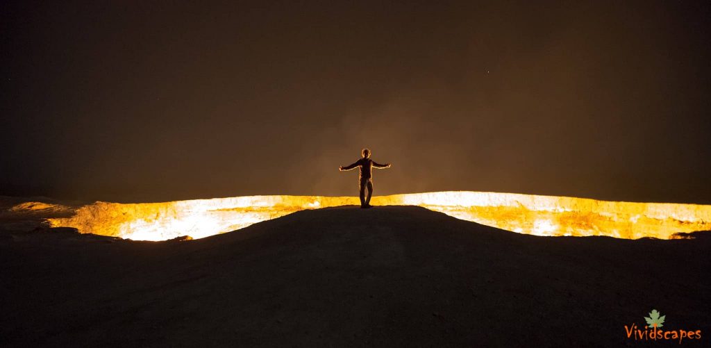 Darvaza door to Hell crater